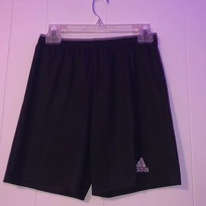 black adidas drawstring shorts, size youth xl